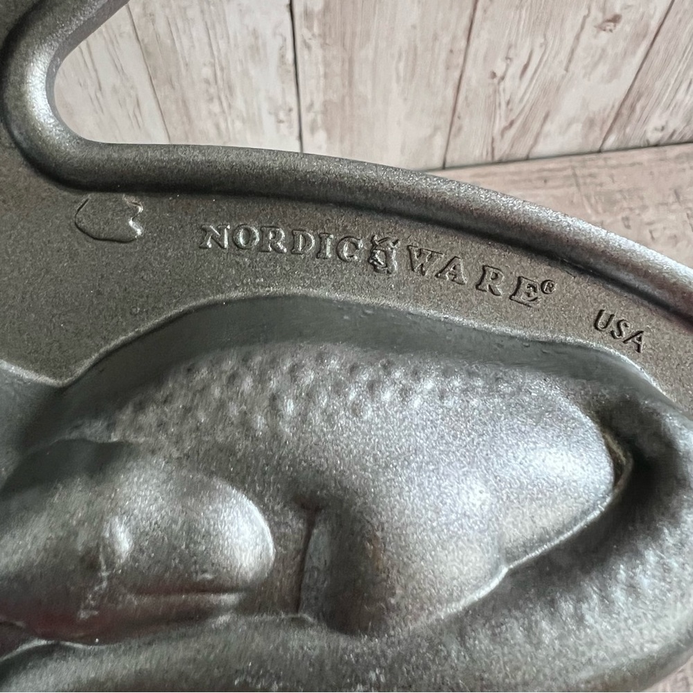 Nordic Ware Dinosaur Cakelet Pan - Gray - Picture 4 of 5